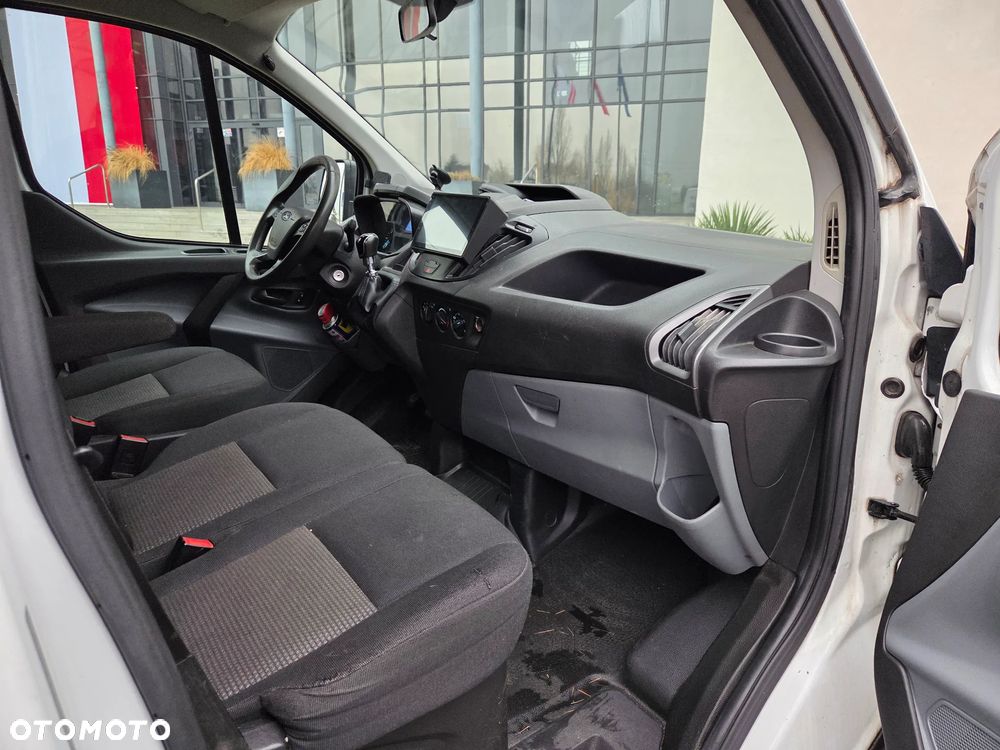 Ford Transit Custom L2H1 - 11