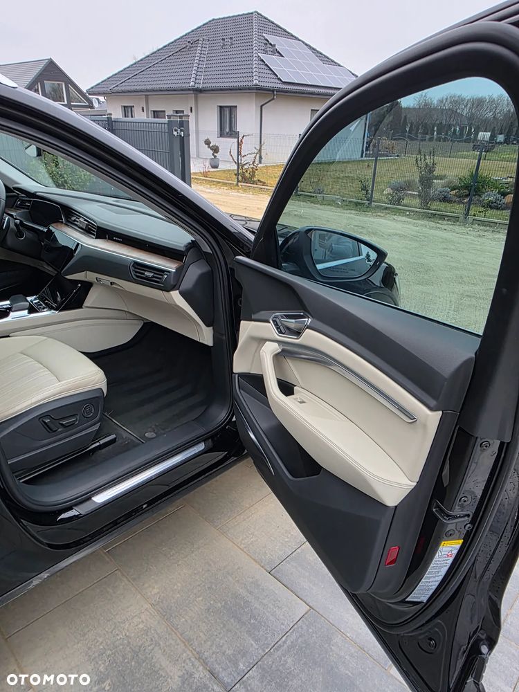 Audi e-tron 55 Quattro - 8