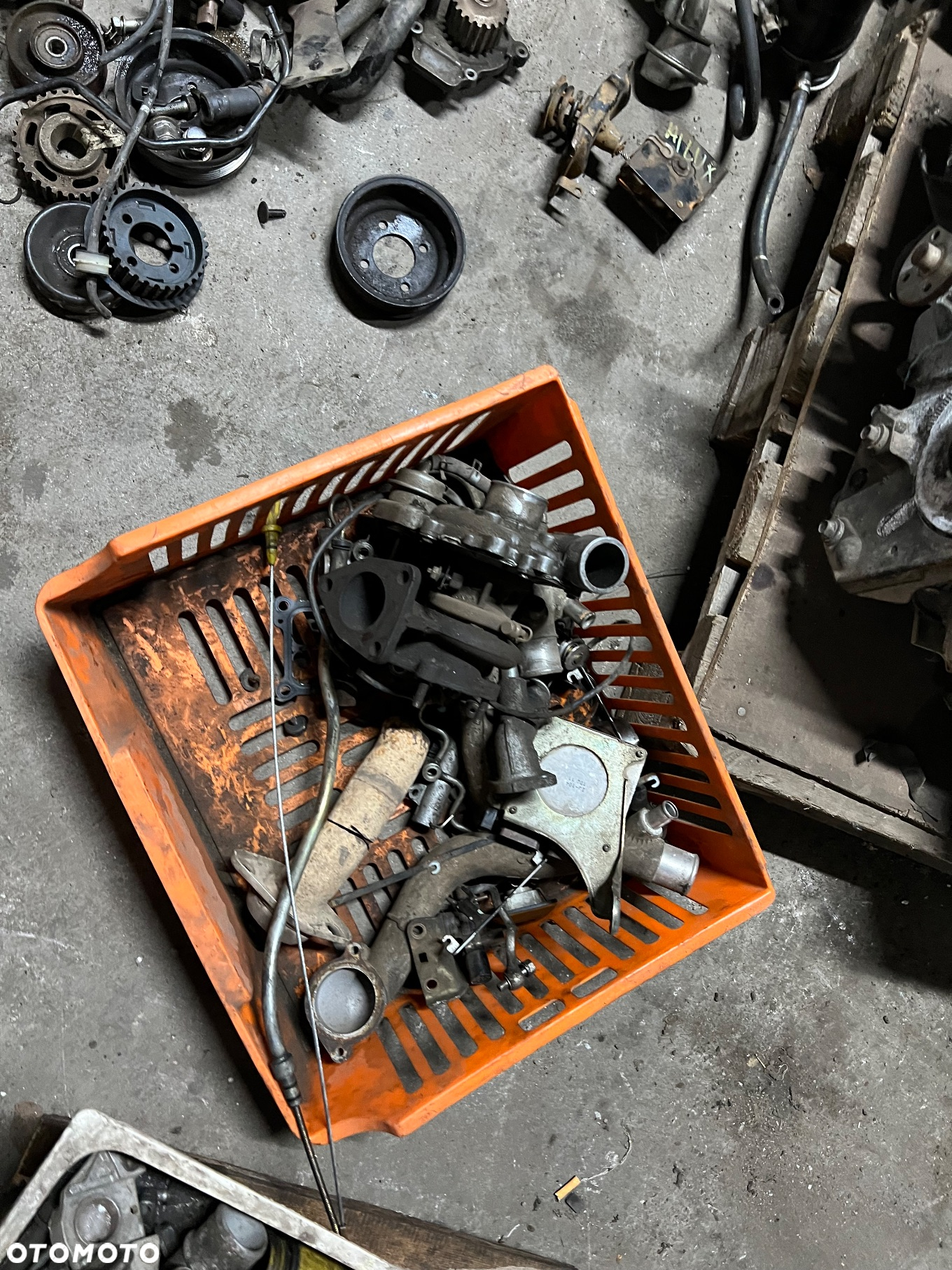 Vacum pompa toyota hilux 120 2.5 3.0d4d - 5
