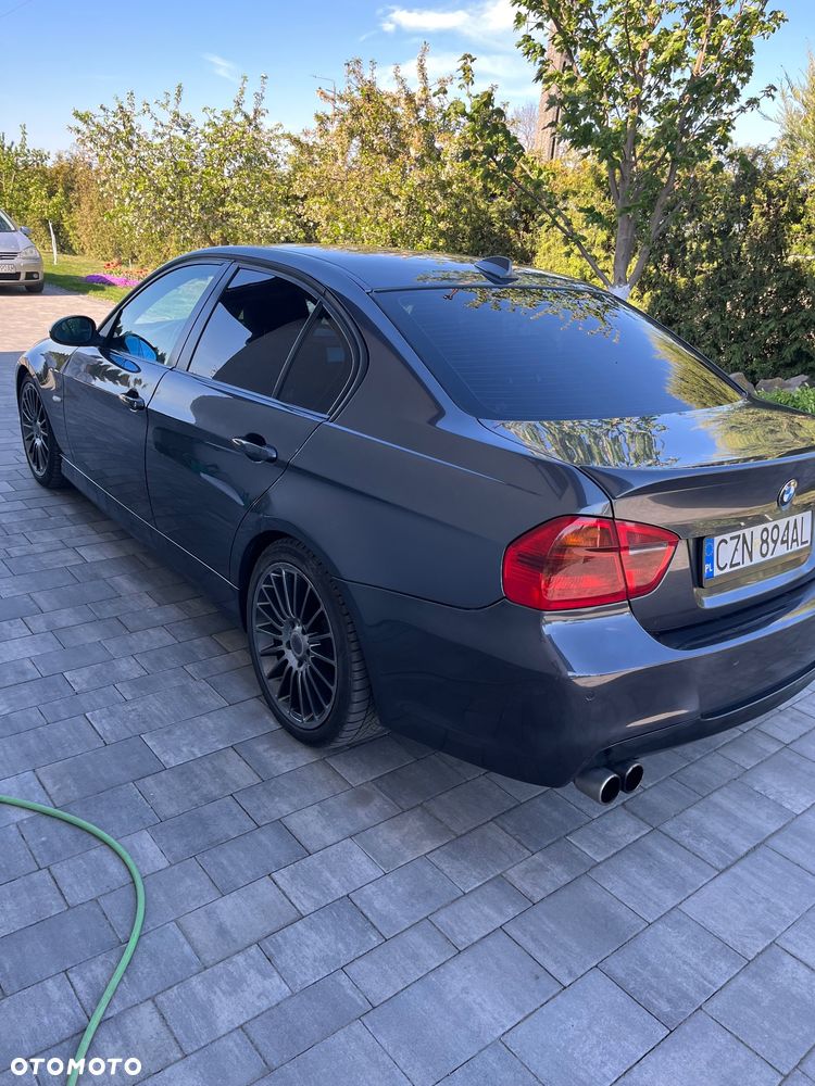 BMW Seria 3 - 10