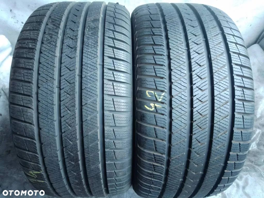 Vredestein Quatrac PRO 255/35 R18 94Y 2022 2023 - 1