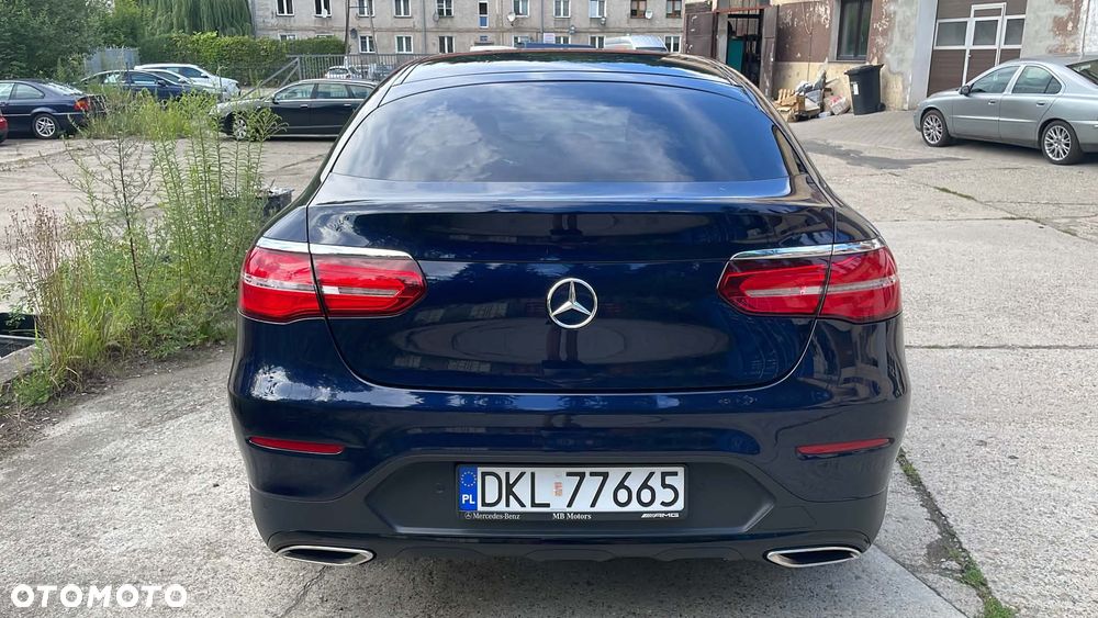 Mercedes-Benz GLC - 11