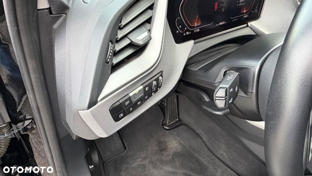 BMW Seria 1 118i Edition Colorvision - 19
