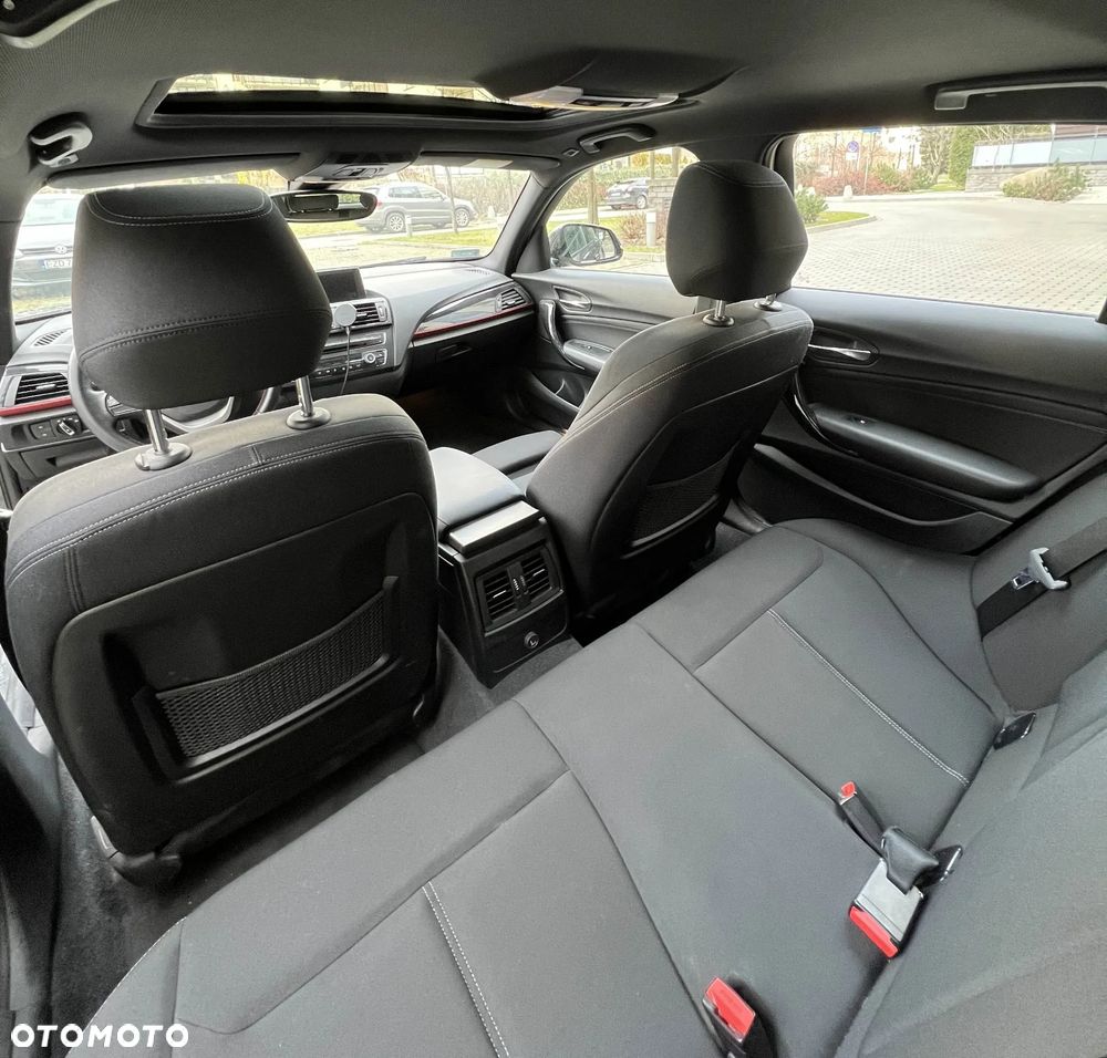 BMW Seria 1 116i Sport Line - 10