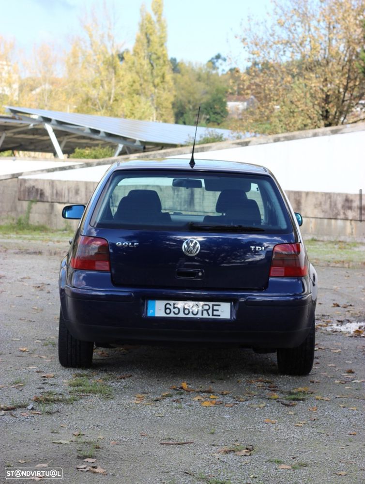 VW Golf 1.9 TDi 25 Anos Aut. - 1