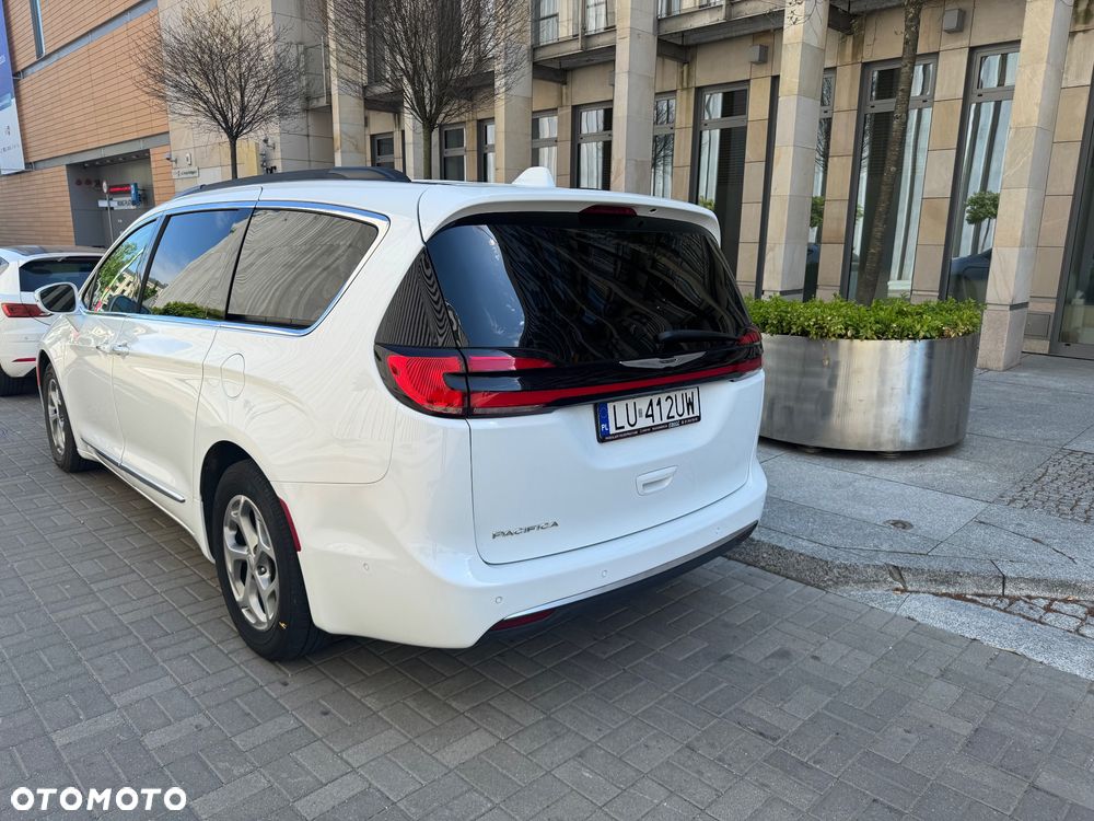 Chrysler Pacifica - 7