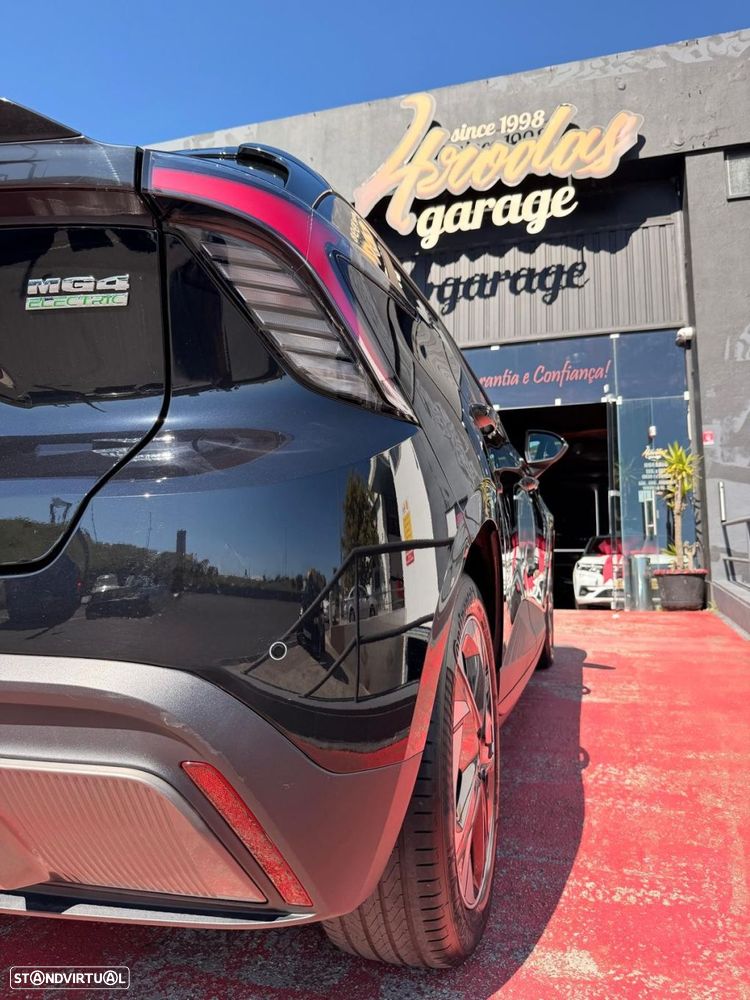 MG MG4 64 kWh Comfort - 17