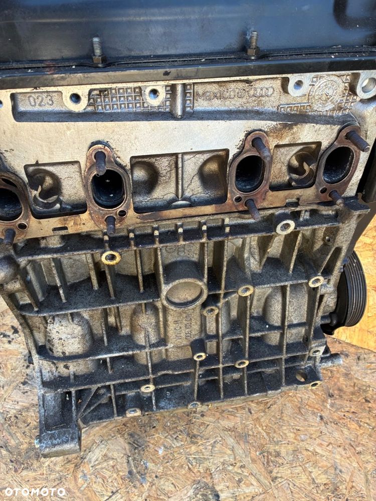 VW GOLF 4 1.6 AKL 210Tyś. PRZEBIEG SILNIK BENZYNA - 7