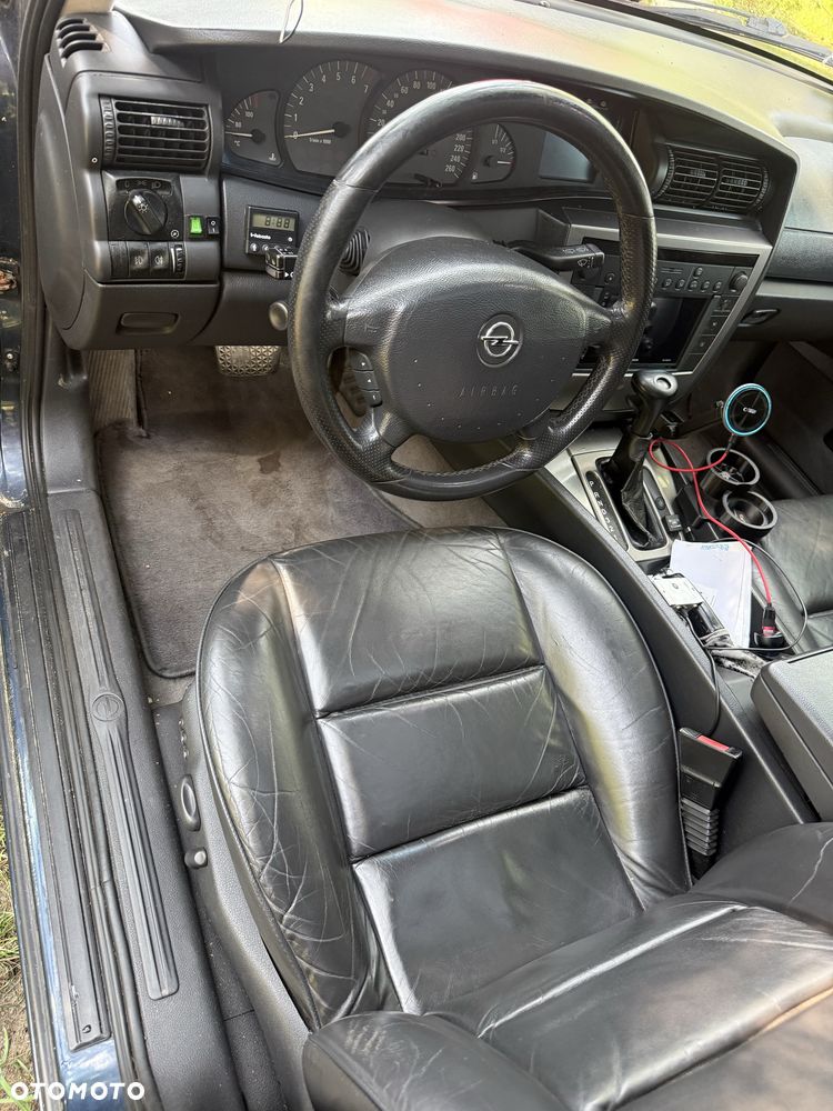 Opel Omega - 4