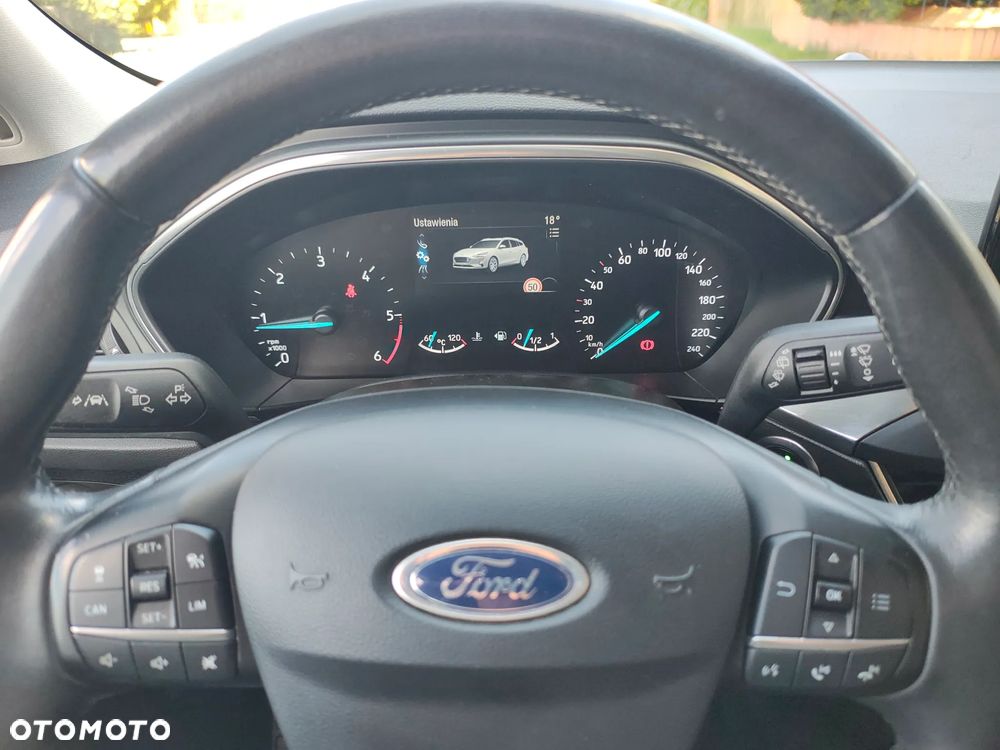 Ford Focus 2.0 EcoBlue Titanium Business - 12