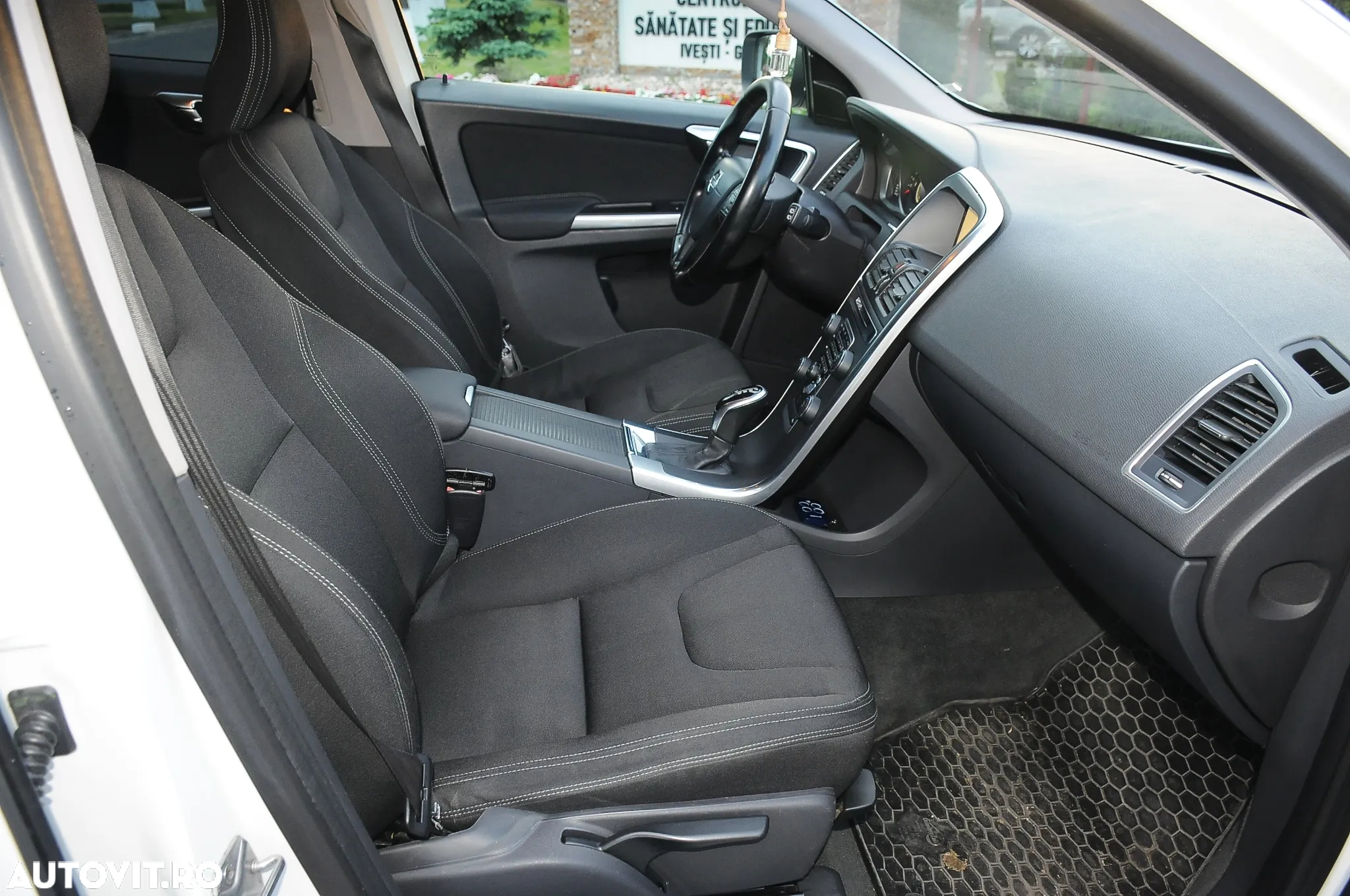 Volvo XC 60 D3 Kinetic - 15