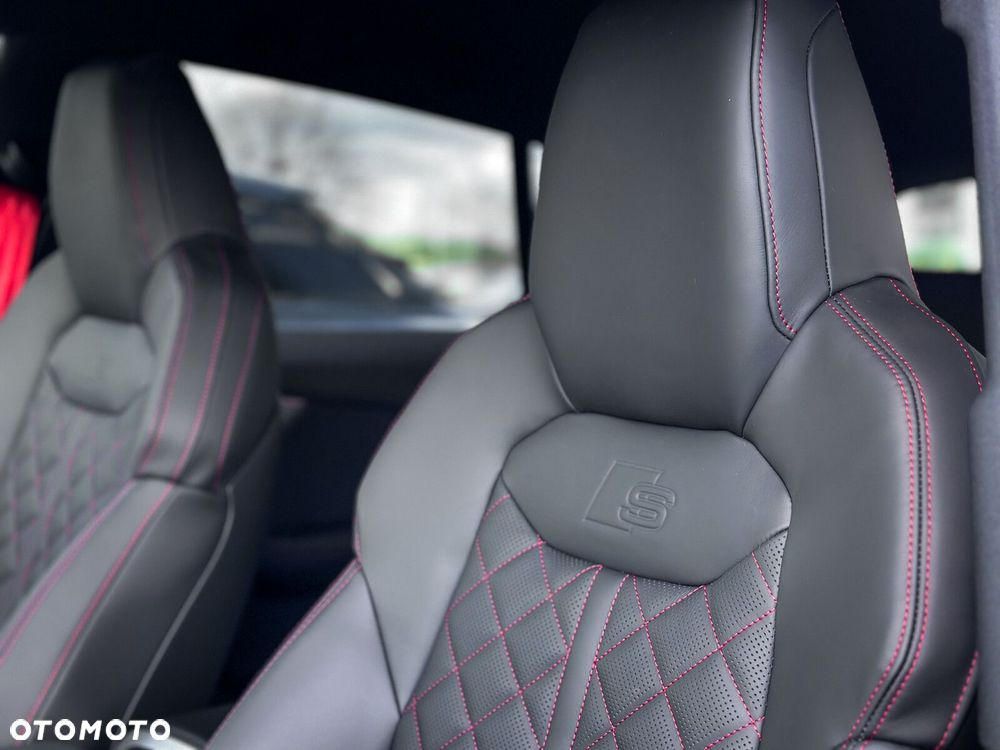 Audi SQ8 - 22