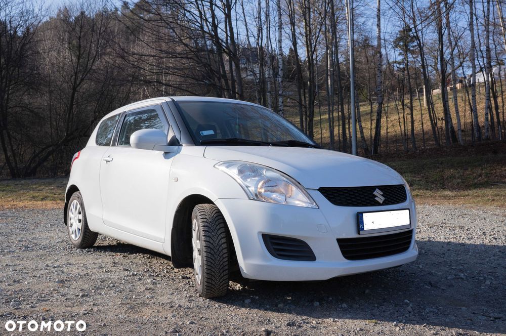 Suzuki Swift - 1