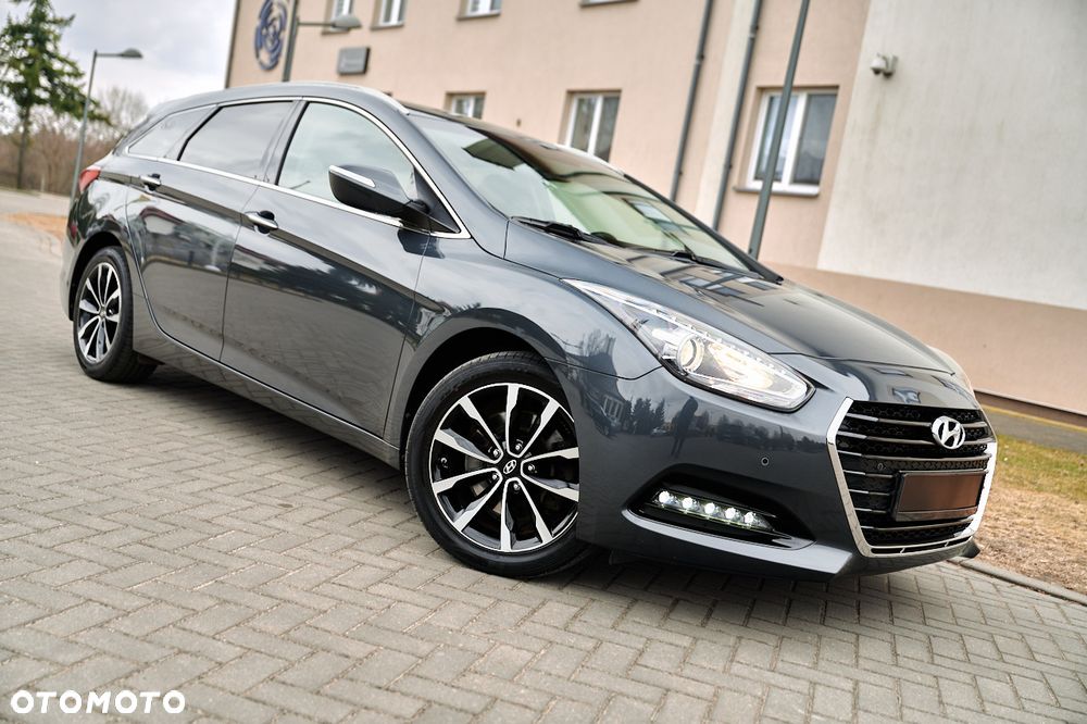 Hyundai i40 Kombi 1.7 CRDi DCT Premium - 6
