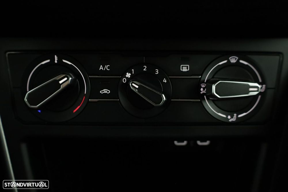 VW Polo 1.0 TSI Urban - 12