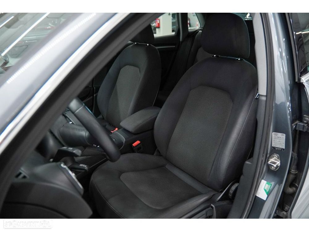 Audi A3 Sportback 30 TFSI - 15