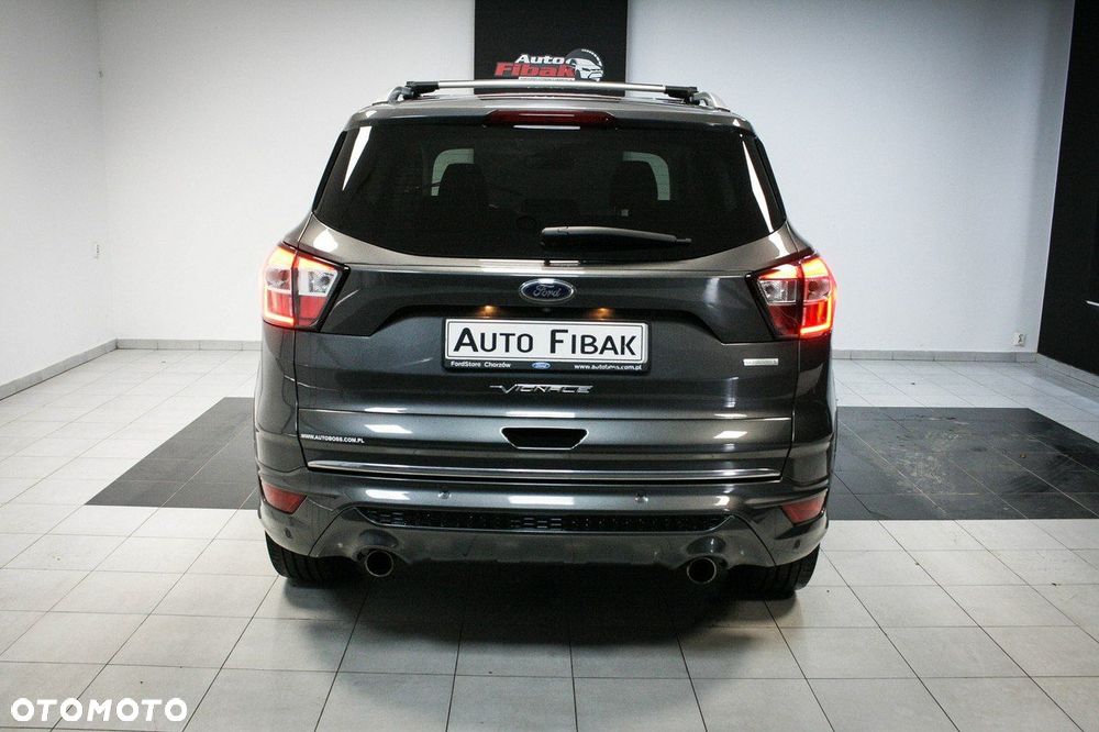 Ford Kuga - 10