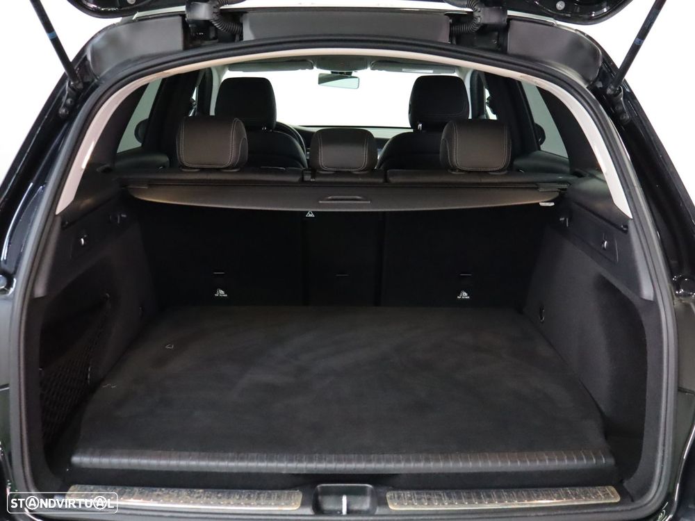 Mercedes-Benz GLC 300 e 4Matic - 22