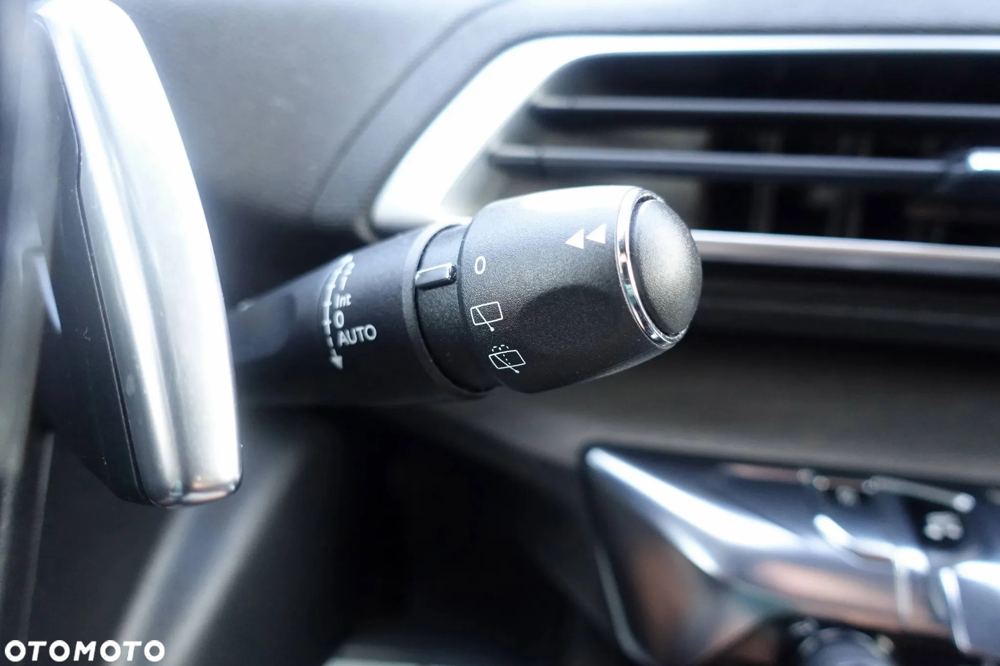 Peugeot 5008 BlueHDI 180 EAT8 GT - 27