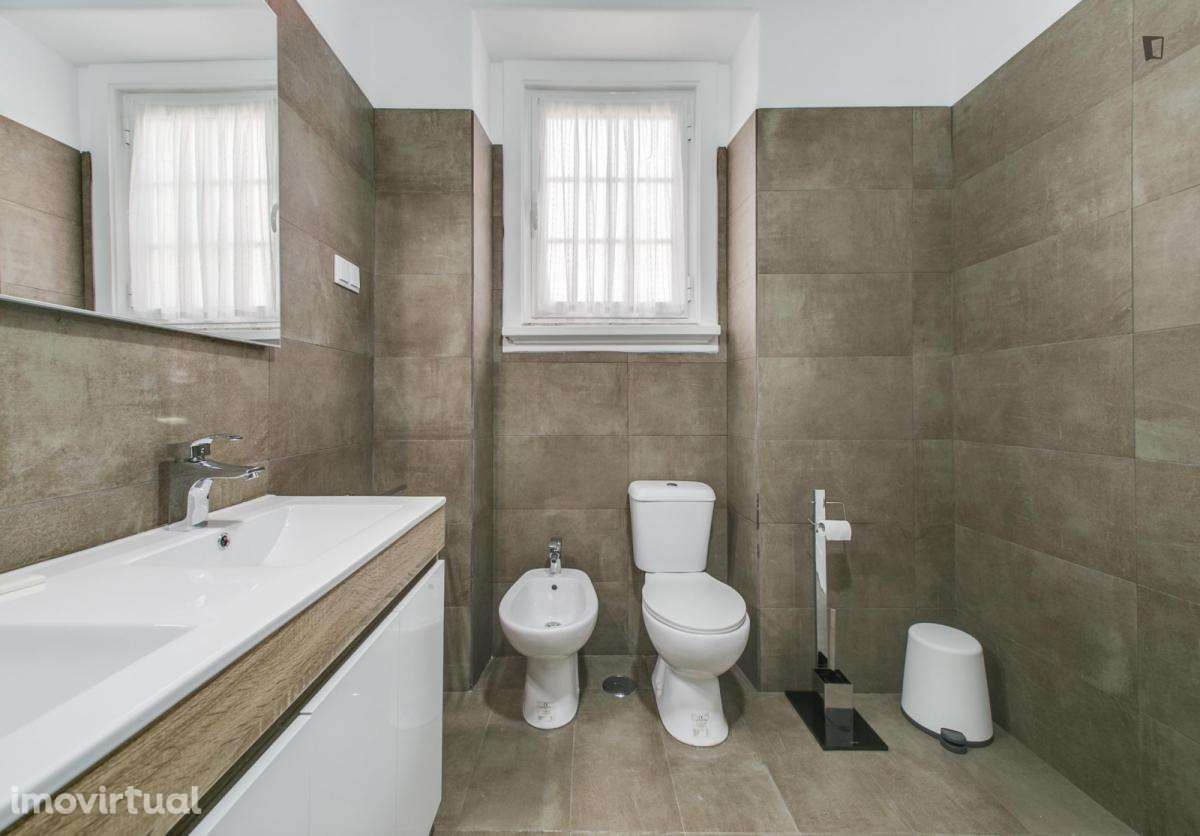 Quarto - localizado em Saldanha Lisbon - Grande imagem: 3/11