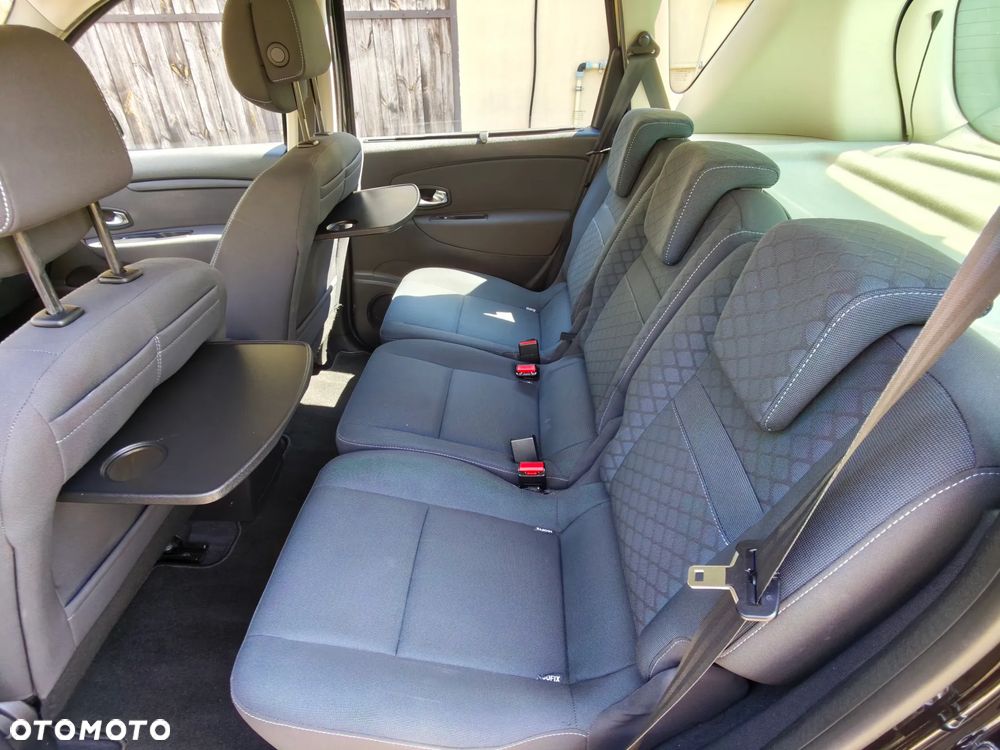 Renault Scenic 1.6 16V 110 Expression - 13