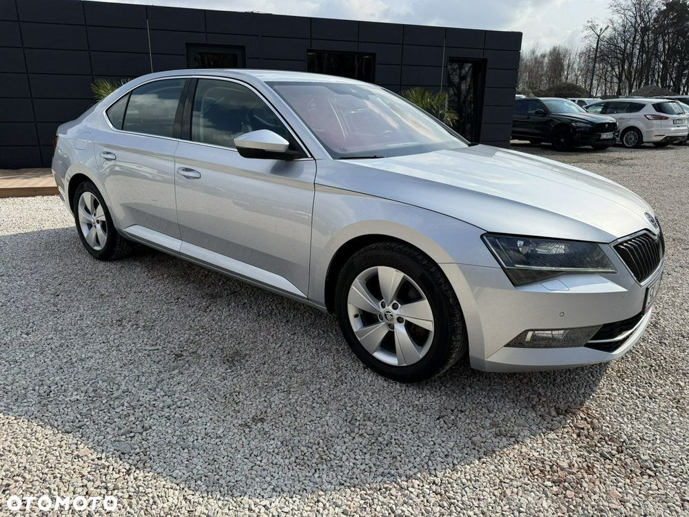 Skoda Superb 2.0 TDI 4x4 Style DSG - 31