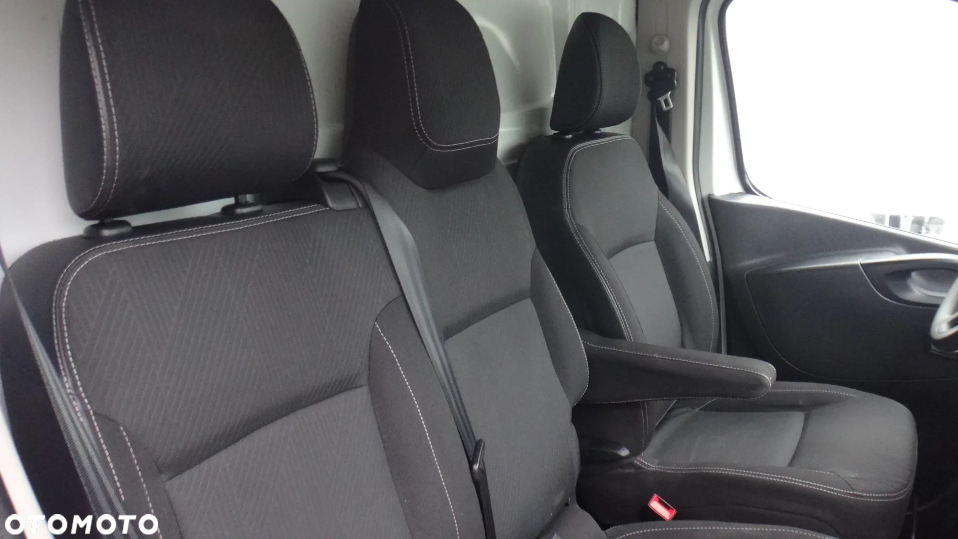 Renault Trafic - 9