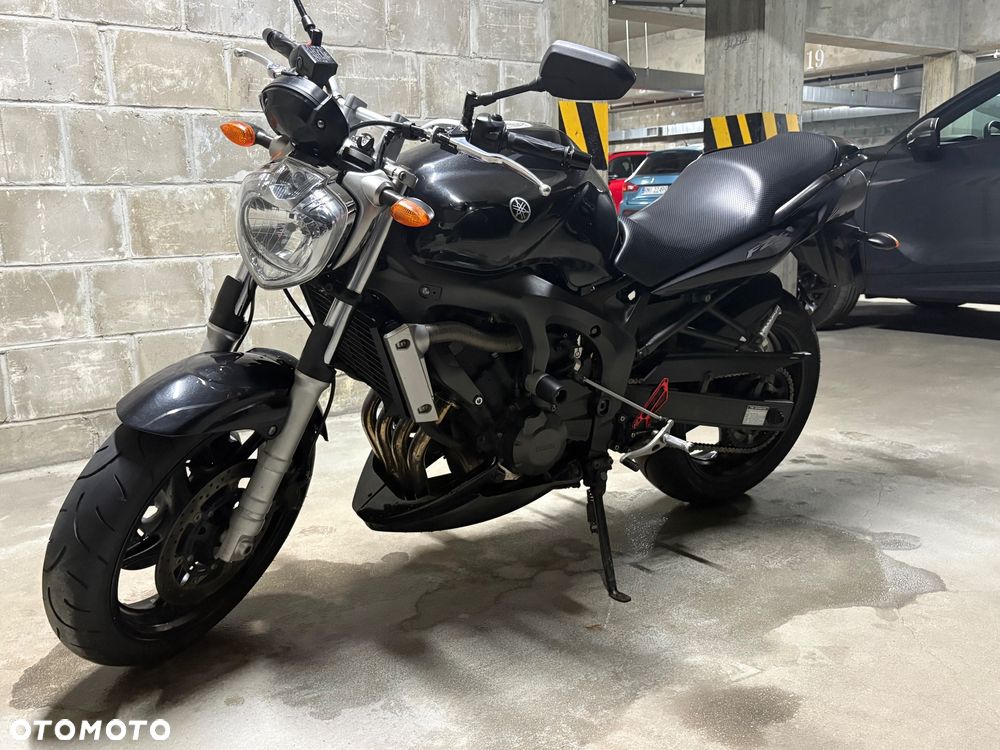 Yamaha FZ6 - 6