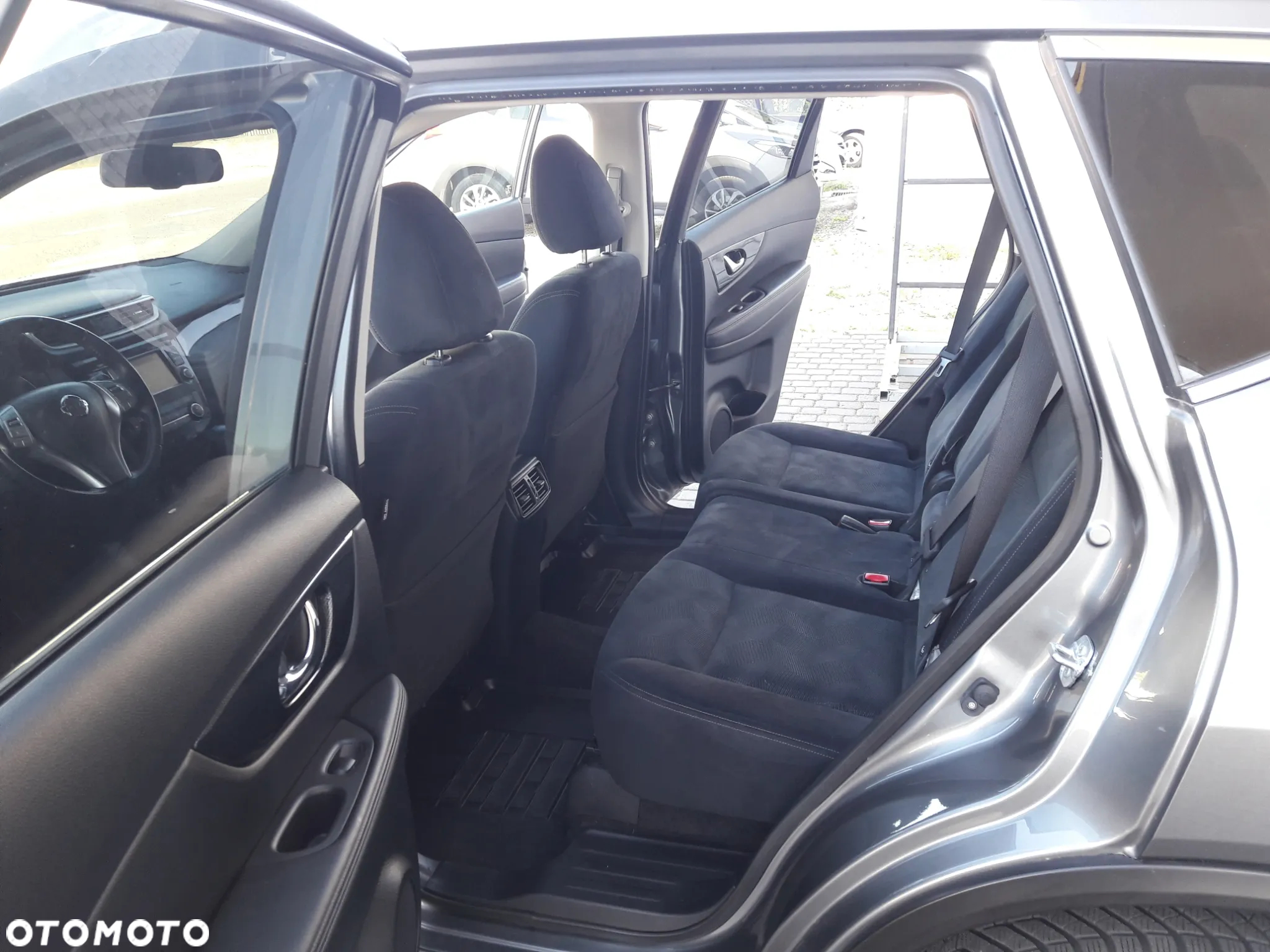 Nissan X-Trail 1.6 dCi Xtronic N-Connecta - 6