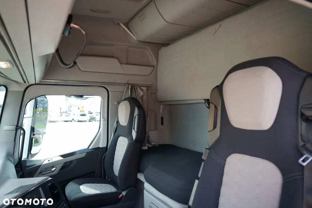 Ford F-MAX 500 / KLIMATYZACJA POSTOJOWA / EURO 6 - 27