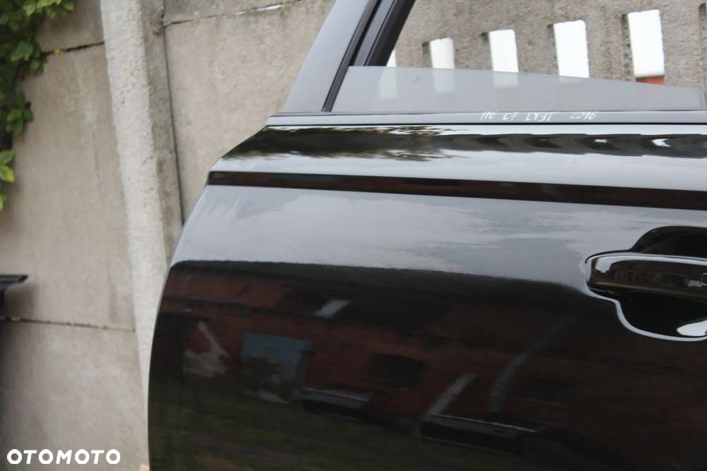 DRZWI TYLNE LEWE AUDI A6 C7 AVANT LY9T 2014 - 10