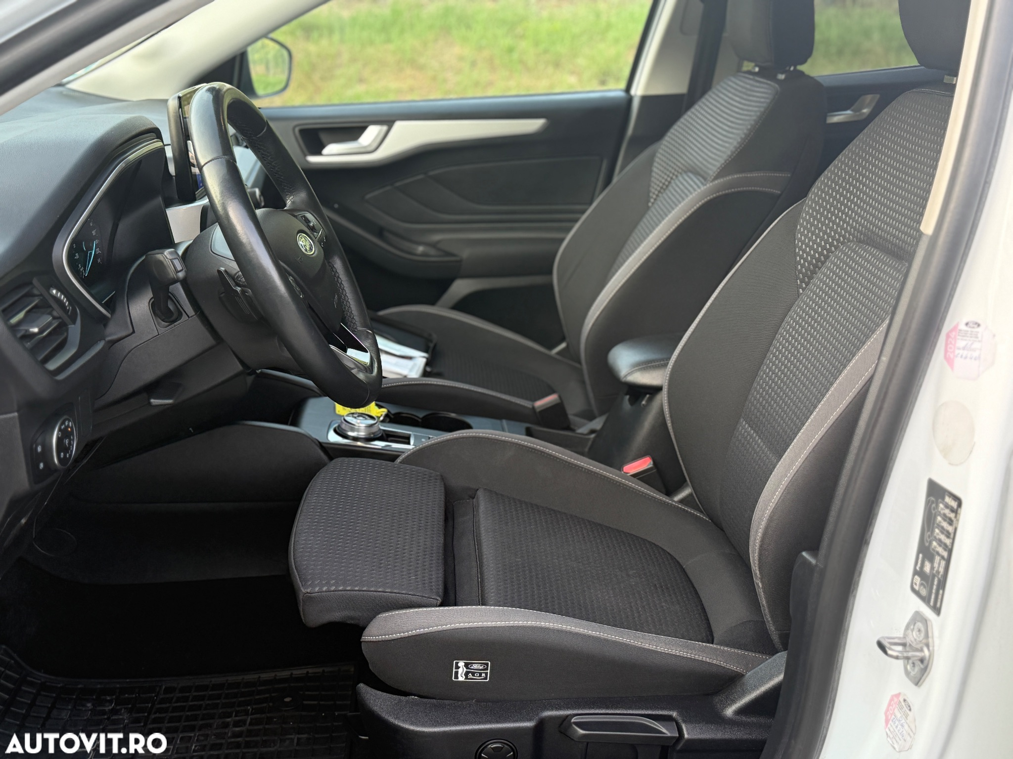 Ford Focus Turnier 1.5 EcoBlue Start-Stopp-System Aut. COOL&CONNECT DESIGN - 5
