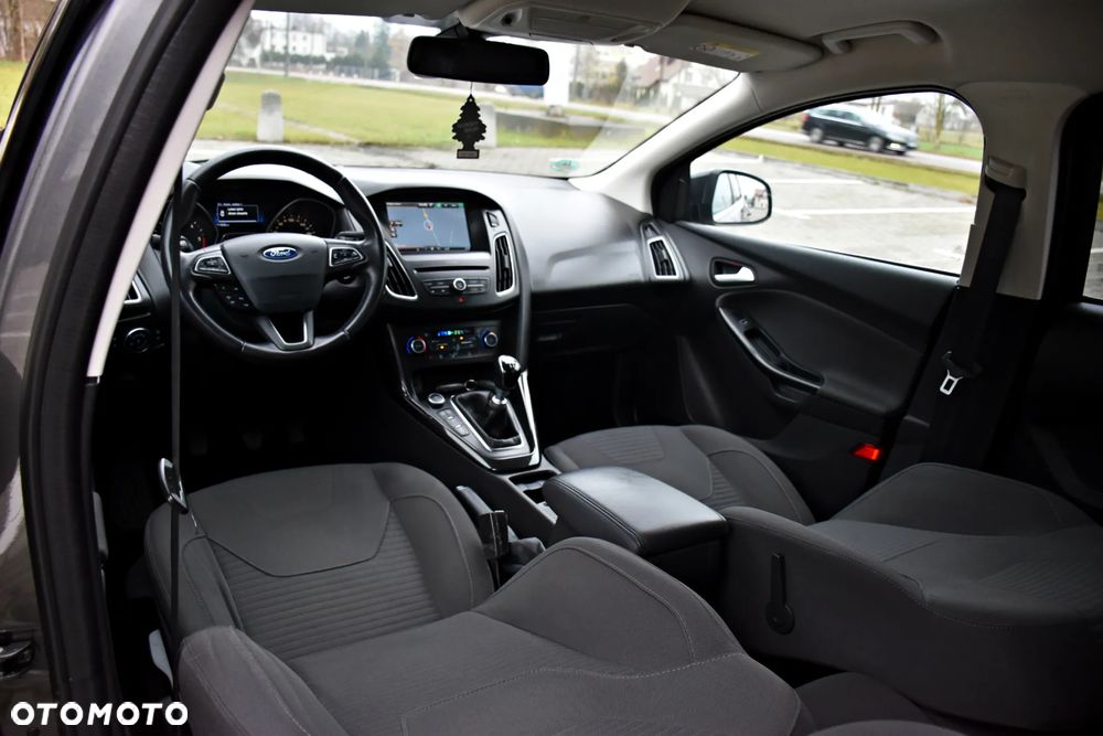 Ford Focus 1.5 TDCi Black Edition - 39