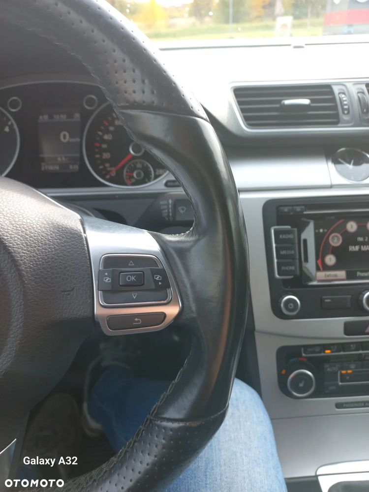 Volkswagen Passat CC - 19