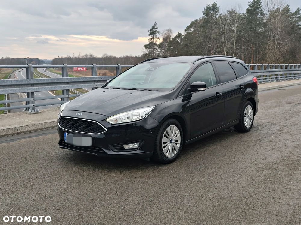 Ford Focus 1.0 EcoBoost Titanium - 1