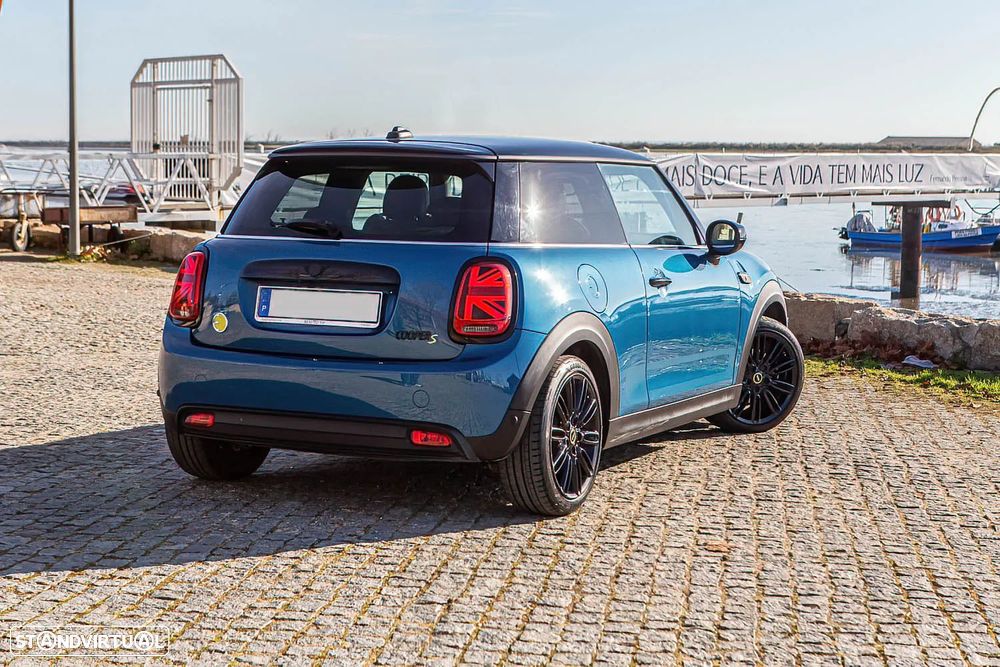 MINI 3 Portas Cooper SE Premium Yours - 33
