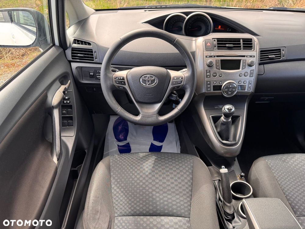 Toyota Verso 1.6 7-Sitzer Life - 31