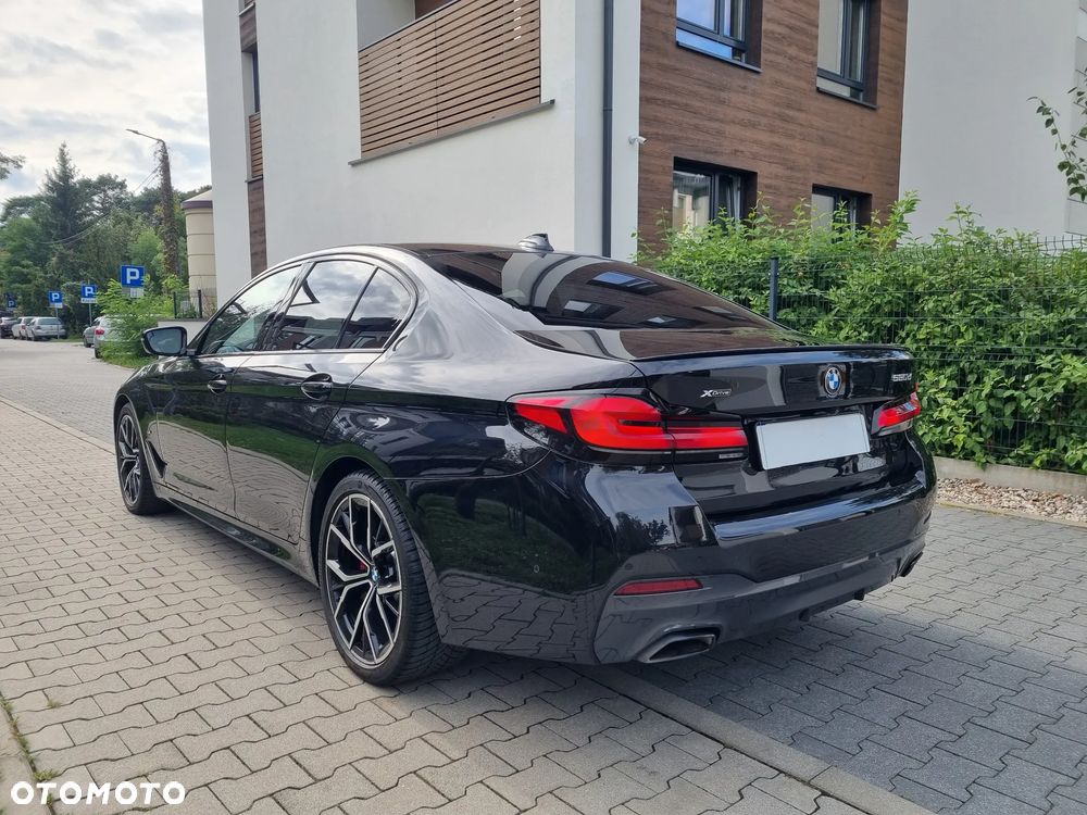 BMW Seria 5 520d xDrive MHEV M Sport sport - 3