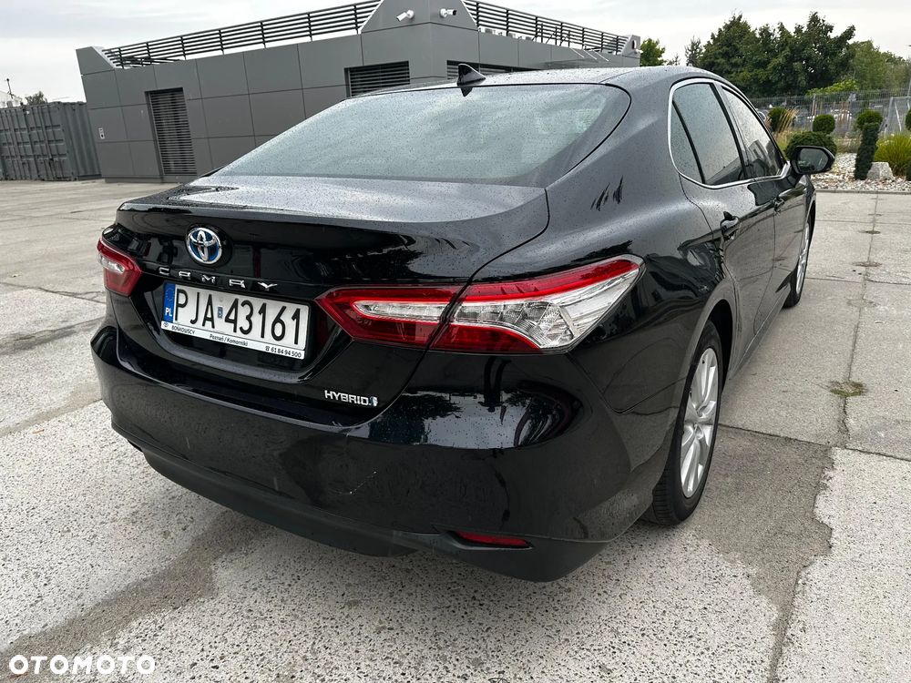 Toyota Camry 2.5 Hybrid Prestige CVT - 21