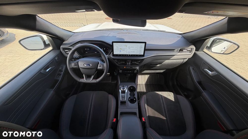 Ford Kuga - 9