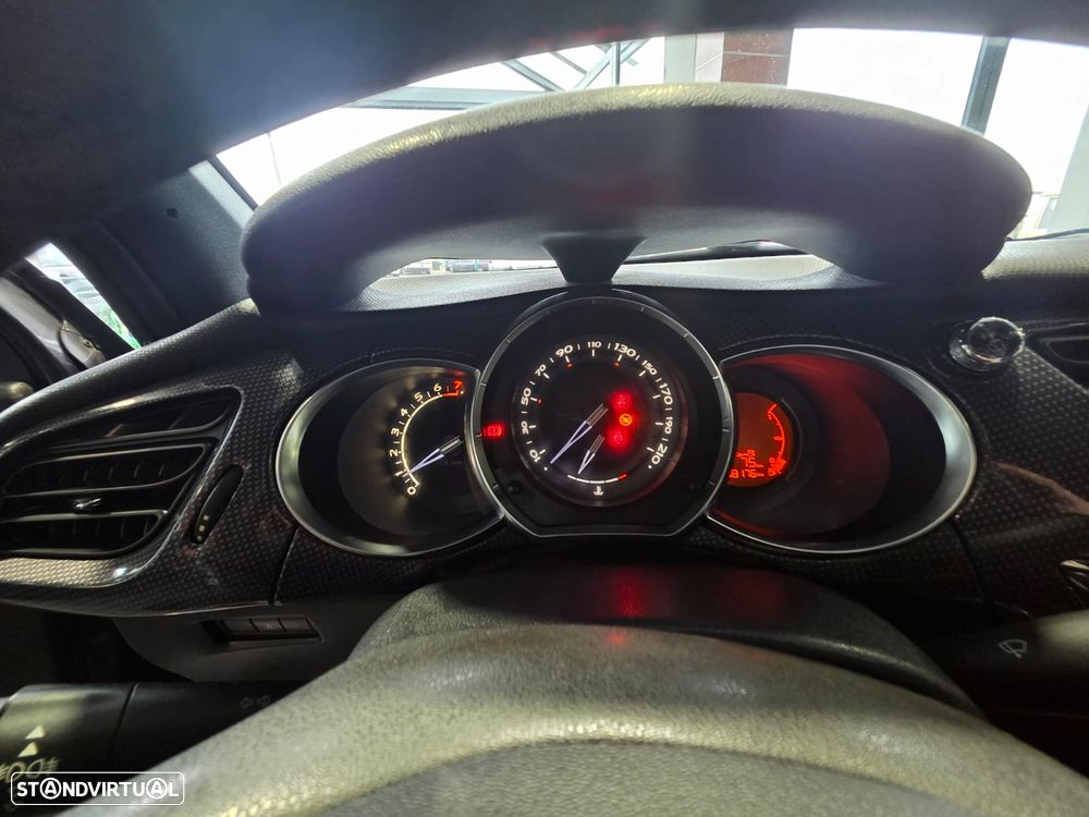 Citroën DS3 1.6 THP Sport Chic - 17