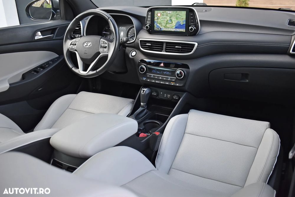 Hyundai Tucson blue 1.6 CRDi 4WD DCT Premium - 12