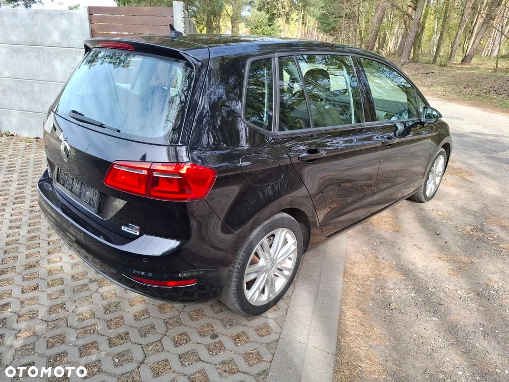 Volkswagen Golf 1.6 TDI 4Motion BlueMotion Technology Lounge - 6