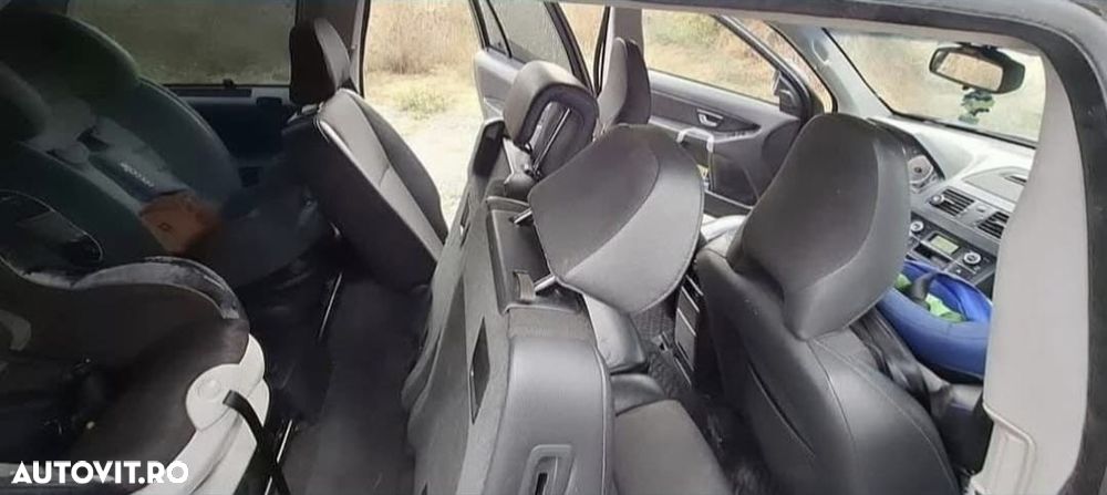 Volvo XC 90 D3 Geartronic Momentum - 10