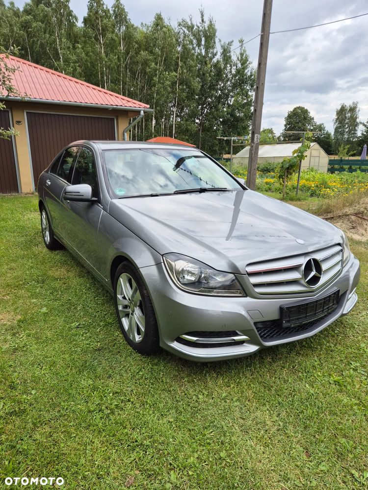 Mercedes-Benz Klasa C 180 7G-TRONIC - 2