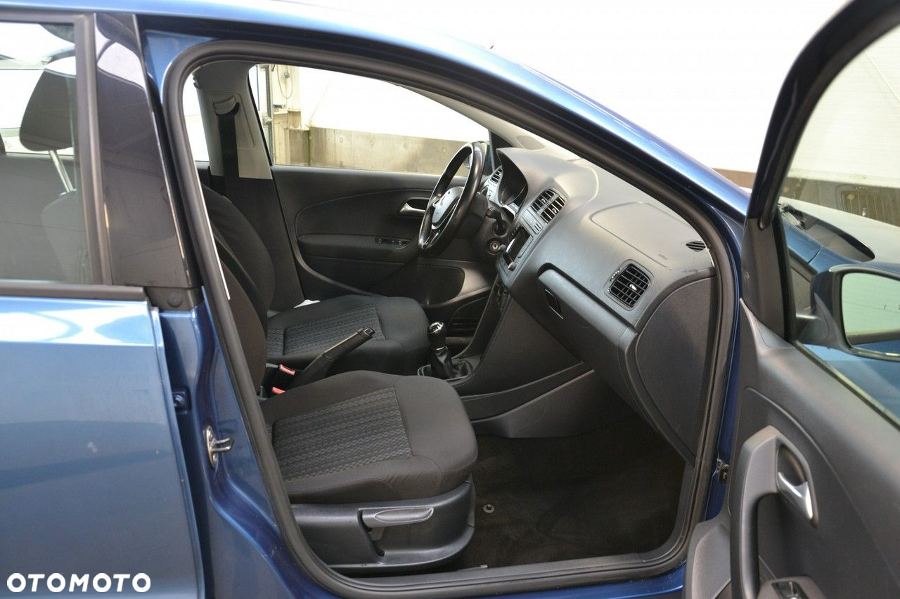 Volkswagen Polo - 27