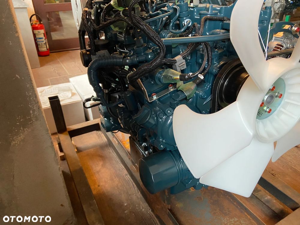 FV23% Silnik Kubota D1803-T Nowy Kompletny - 10