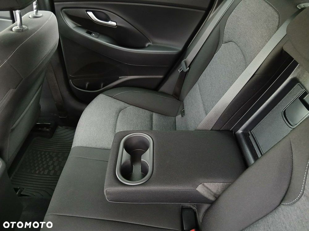 Hyundai i30 1.0 T-GDI Smart - 12