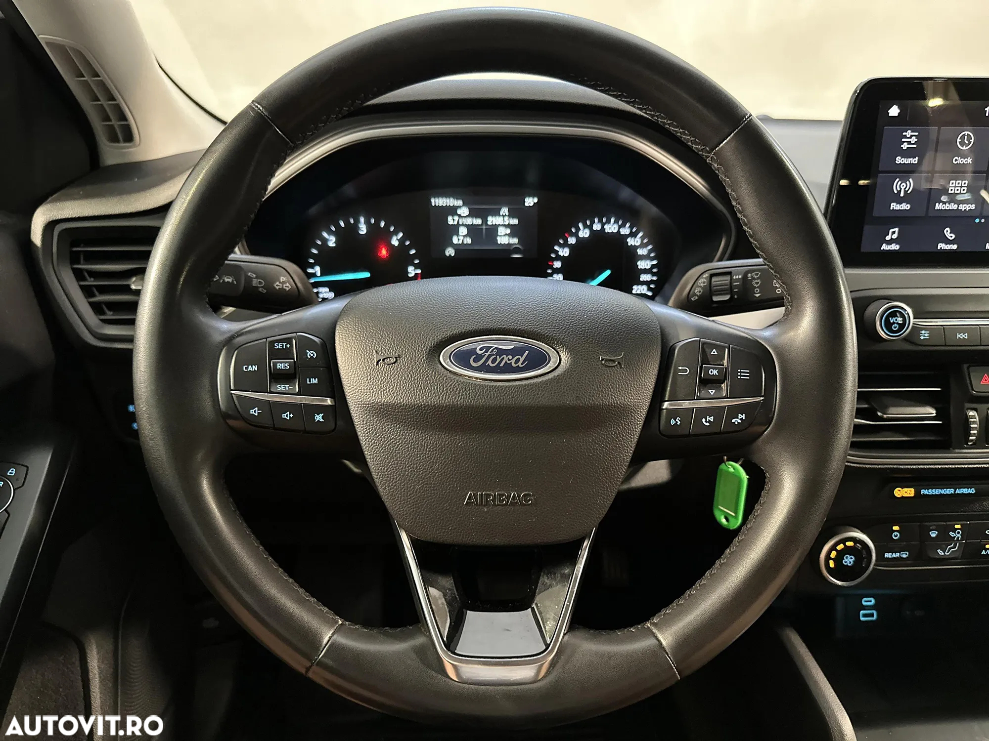 Ford Focus - 16