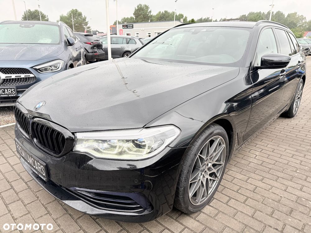 BMW Seria 5 520d Sport Line - 4